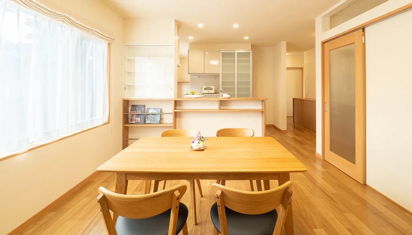 家族が集う開放的な住まい